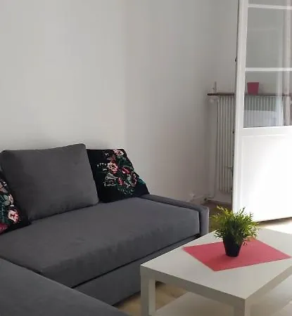 Beau F3, Renove, Calme, En Plein Centre De Appartement